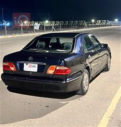 مرسيدس بنز E-Class